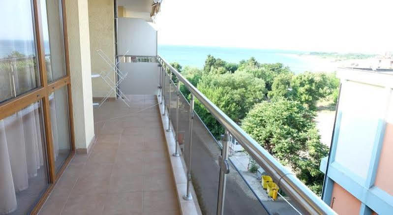 Apartments In Panorama Beach Vigo Nessebar Exteriör bild